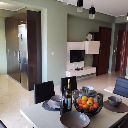 Quiet Apartment In A Private House Loutraki  Luaran gambar
