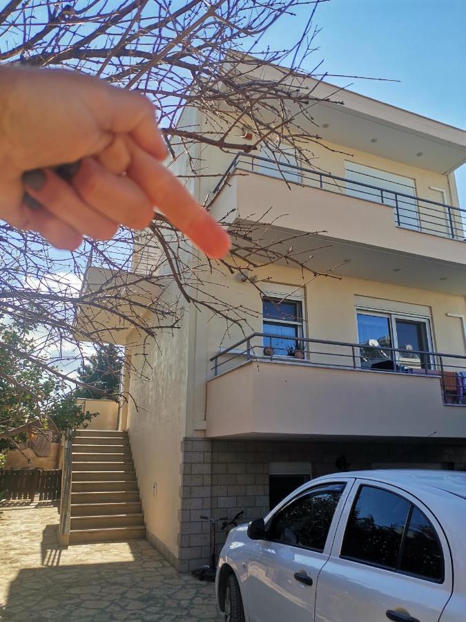 Quiet Apartment In A Private House Loutraki  Luaran gambar