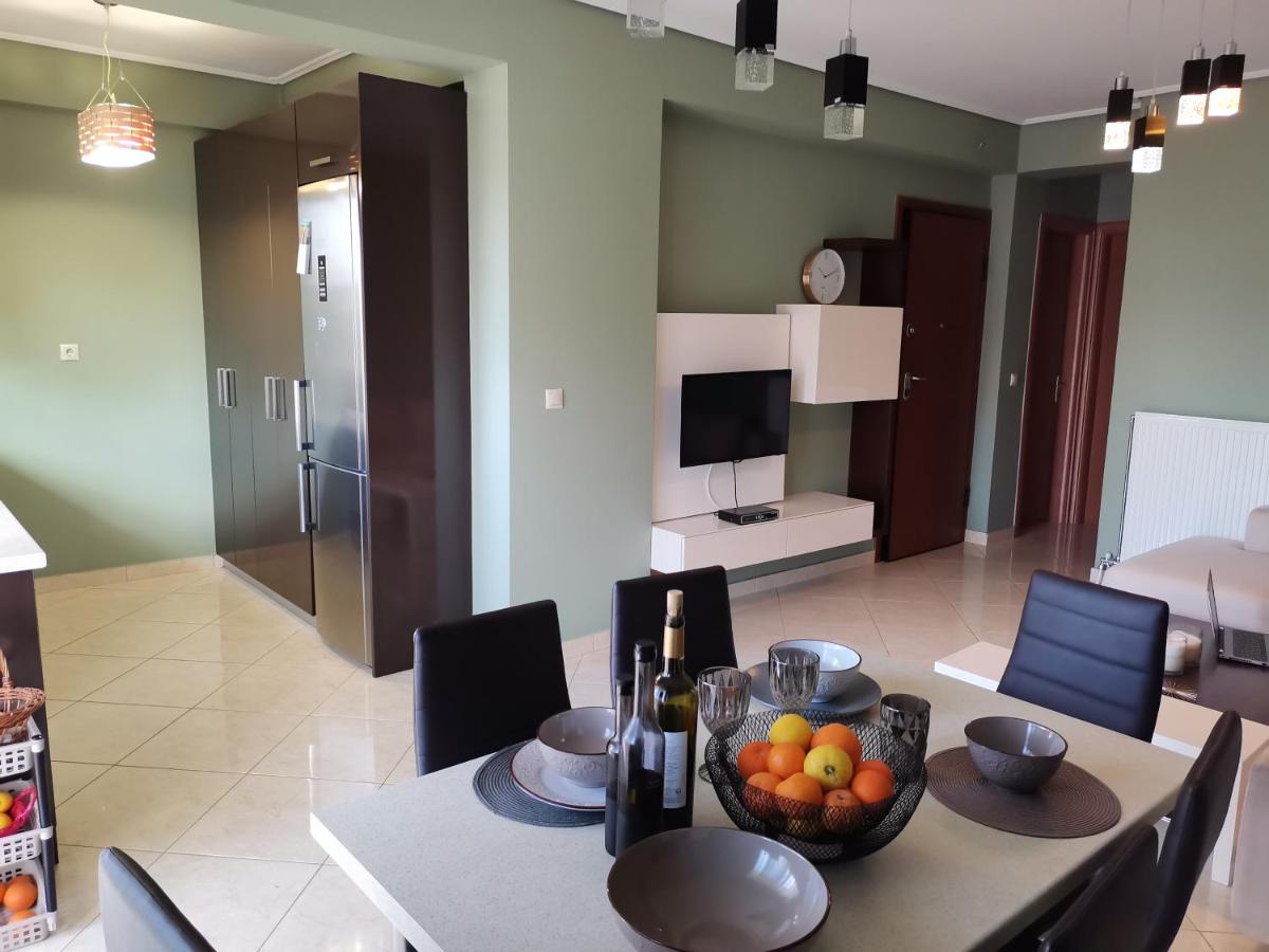 Quiet Apartment In A Private House Loutraki  Luaran gambar